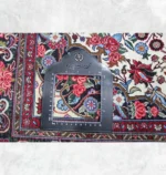 فرش دستباف طرح گل فرنگ - تصویر 3