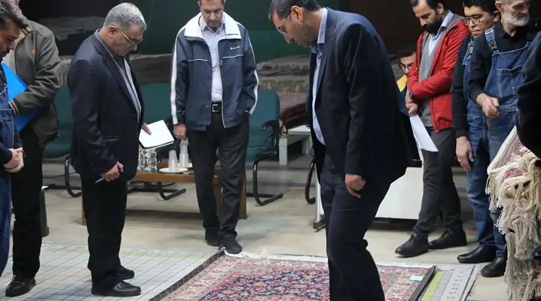 خرید فرش دستباف تولیدی مددجویان استان همدان